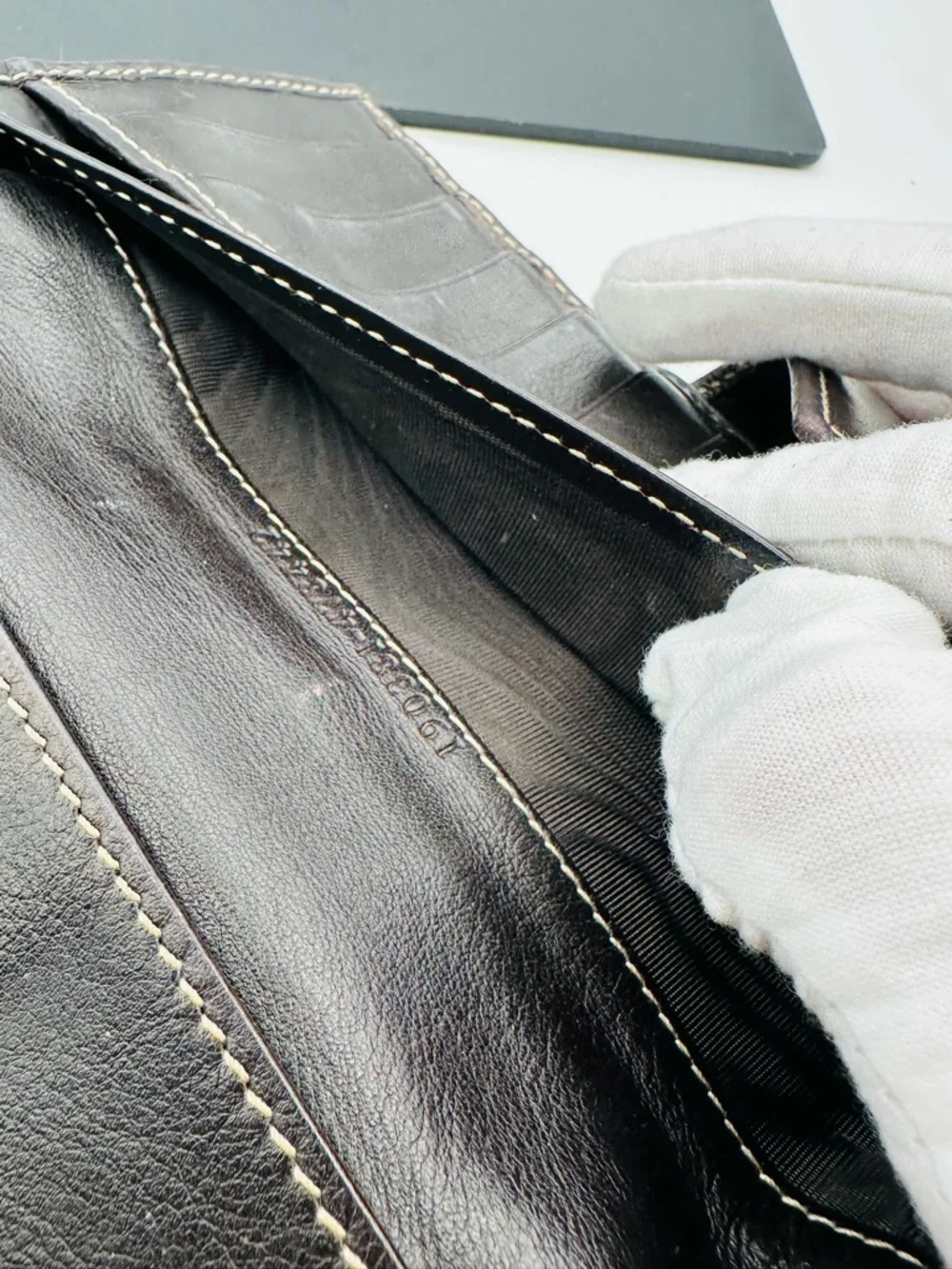 Gucci Long Monogram Flap Wallet - Picture 9 of 13